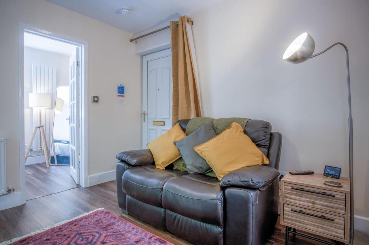 Croft Court - 1 Bedroom Apartment - テンビー エクステリア 写真